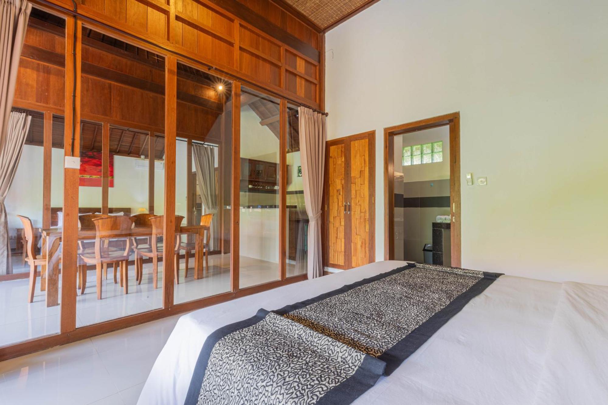 Sari Bamboo Bungalows Ubud  Phòng bức ảnh