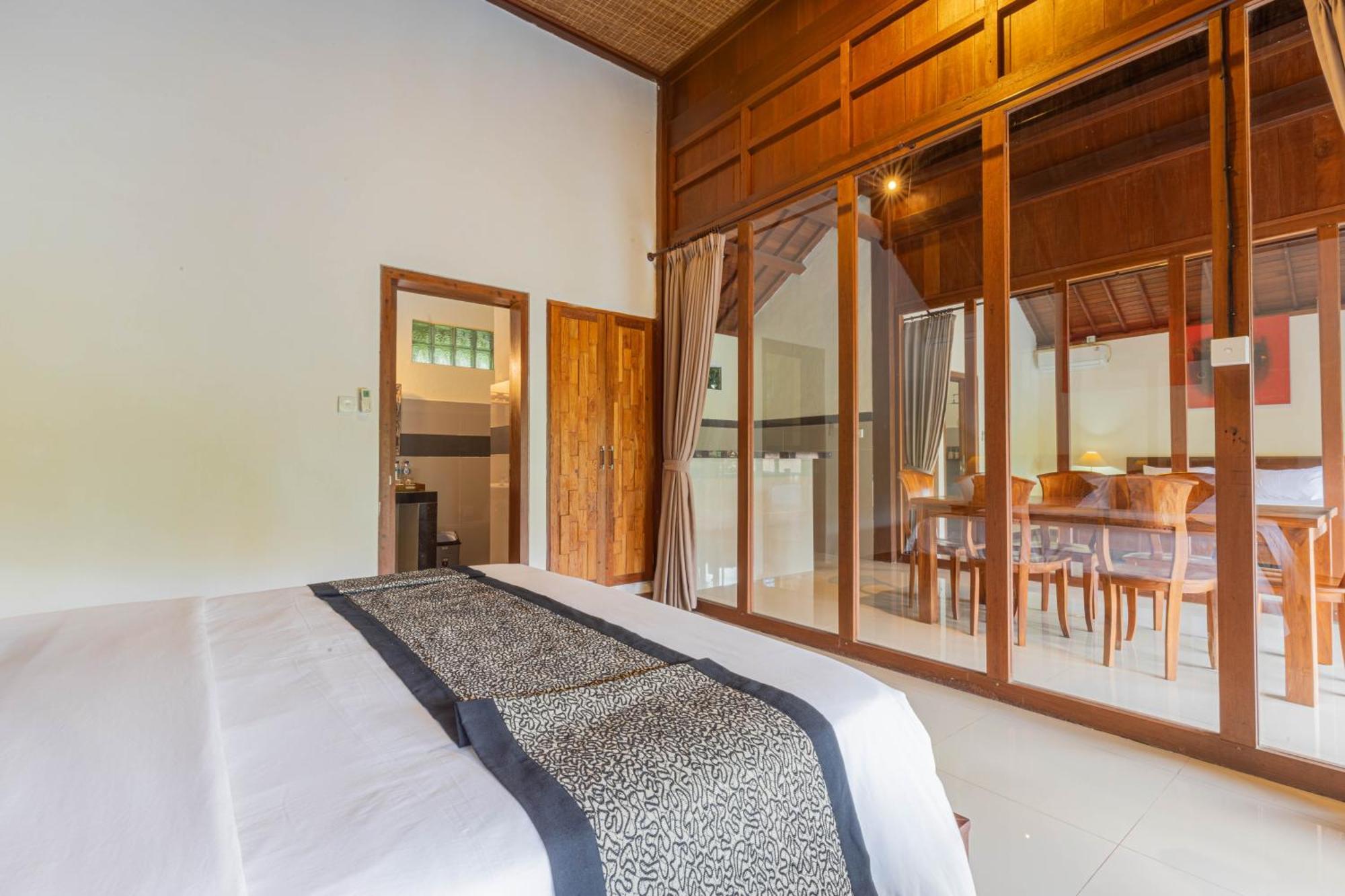 Sari Bamboo Bungalows Ubud  Phòng bức ảnh